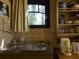 Les Roulottes Et Cabanes De La Champagne Бар-сюр-Об Екстериор снимка